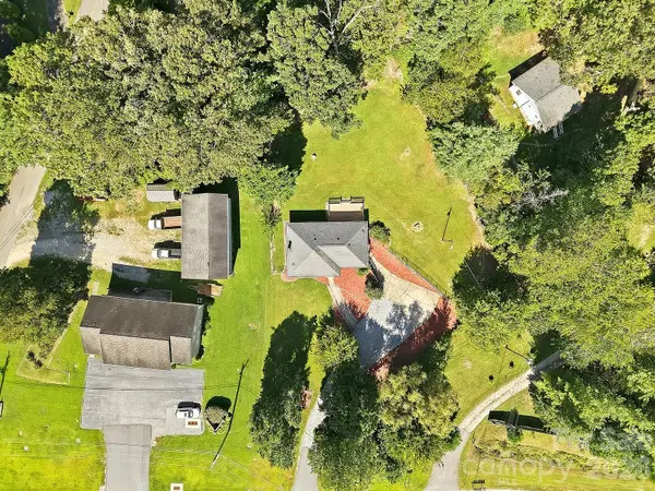 509 Brookside Camp RD, Hendersonville, NC 28792