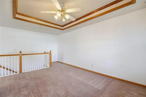 1203 NW Scenic DR, Grain Valley, MO 64029