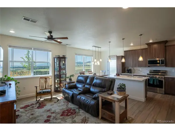 9962 W Victoria #108, Littleton, CO 80127