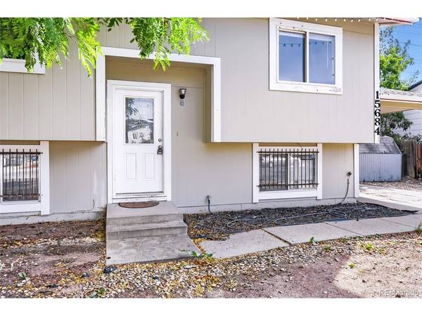 15684 E Bails, Aurora, CO 80017