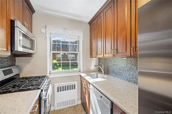69-14 Bell BLVD #Lower, Bayside, NY 11364