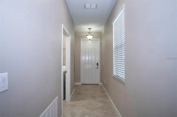 9845 IVORY DR, Sun City Center, FL 33573