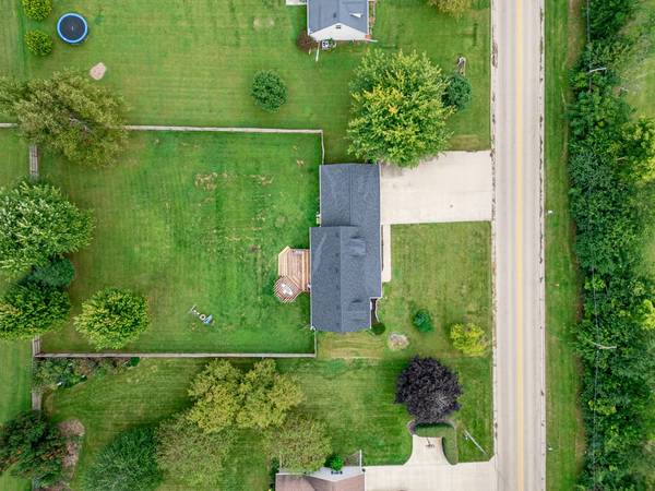 740 Timber Creek RD, Dixon, IL 61021