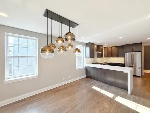 2427 W Grenshaw ST #2, Chicago, IL 60612