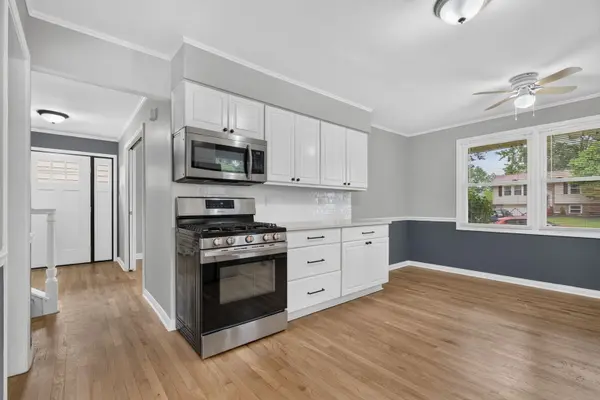 2018 Jackson Branch DR, New Lenox, IL 60451
