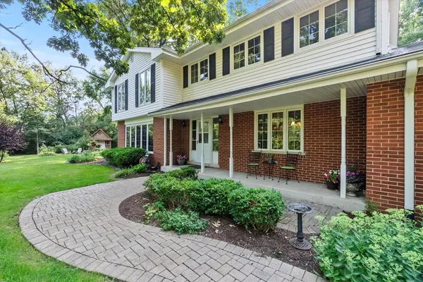 3 Old Creek RD, Palos Park, IL 60464