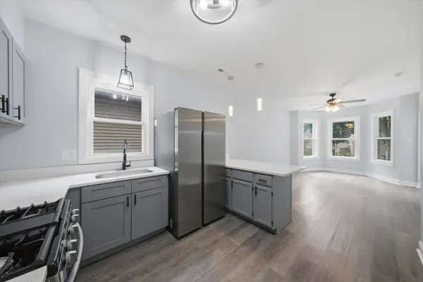 4239 N Albany AVE, Chicago, IL 60618