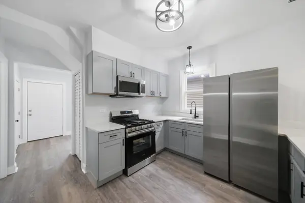 4239 N Albany AVE, Chicago, IL 60618