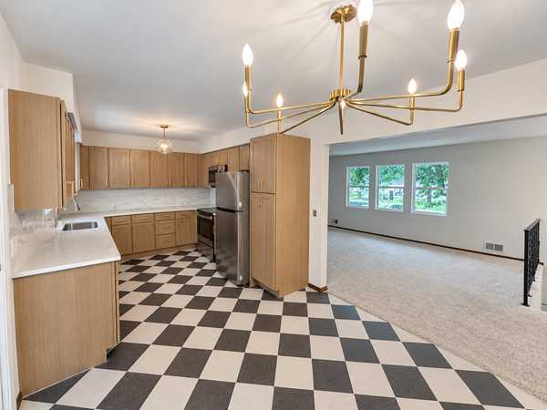 11608 Utah AVE N, Champlin, MN 55316