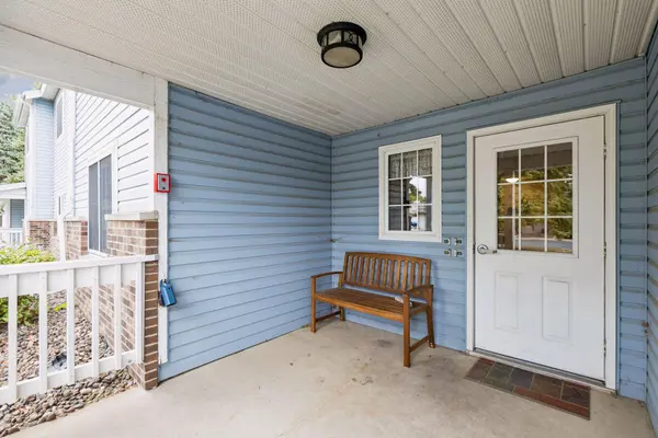 300 41st AVE NE #202, Columbia Heights, MN 55421