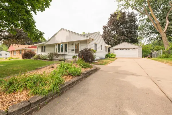 671 58th AVE NE, Fridley, MN 55432