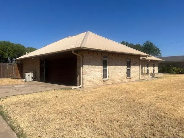 2600 N Robin ST, Altus, OK 73521