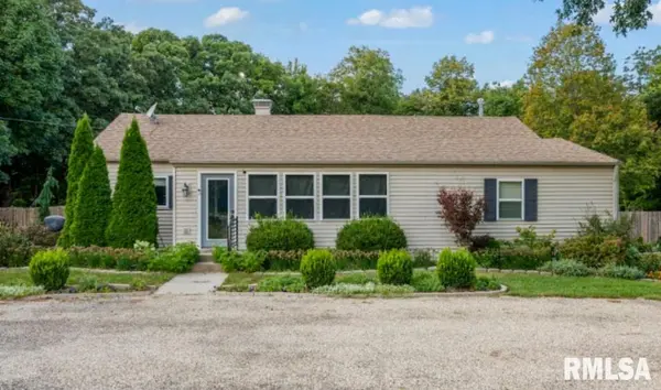 1033 W RAVEN RD, Peoria, IL 61615