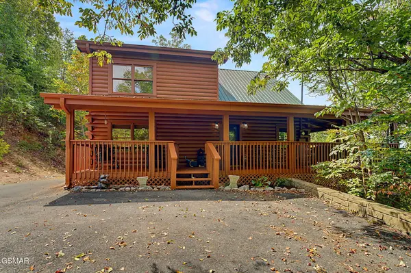 1038 Willard Way, Sevierville, TN 37876
