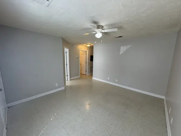 104A Tennessee Ave, Oak Grove, KY 42262