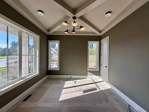 2444 Union Station Dr, Thompsons Station, TN 37179