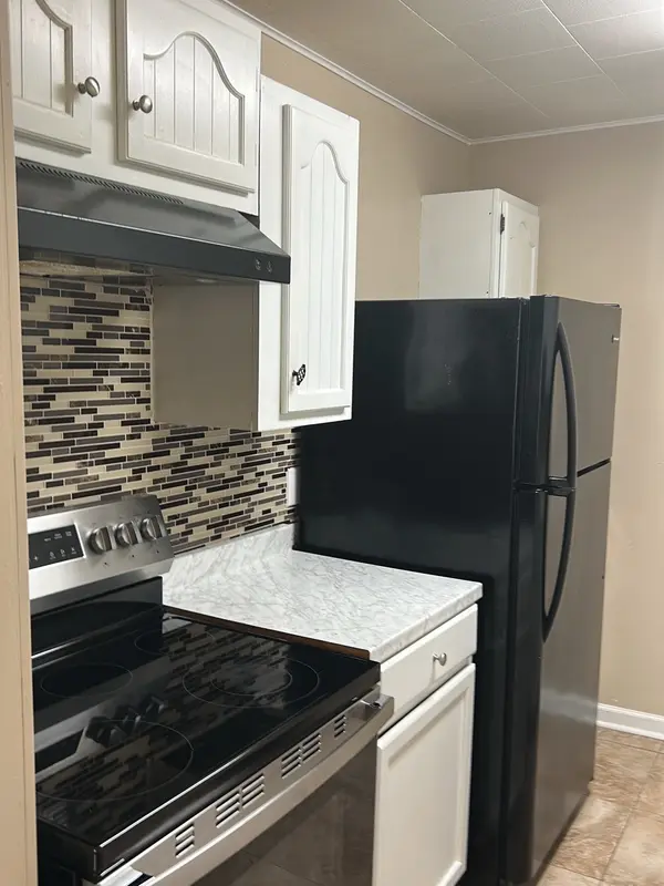 508 S Wooldridge Rd, Hopkinsville, KY 42240