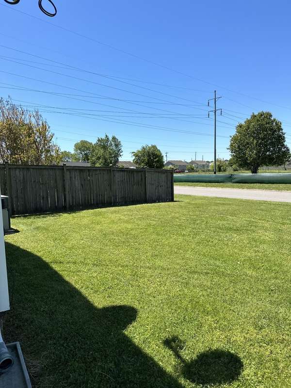 600 Gainey Drive, Oak Grove, KY 42262