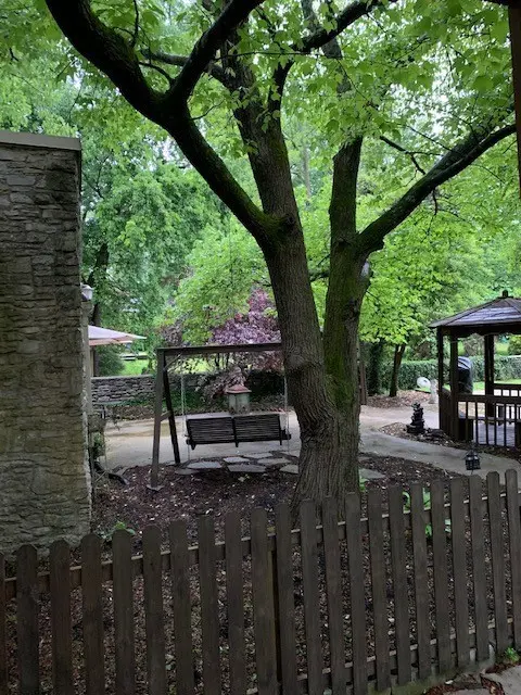 1411 E Riverwood Dr #Garden, Nashville, TN 37216