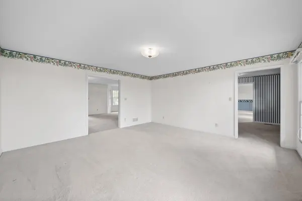 4655 Cadiz Rd, Hopkinsville, KY 42240