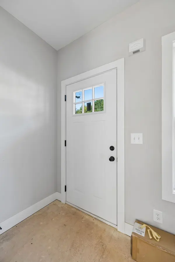 415 Cook Dr, Clarksville, TN 37042