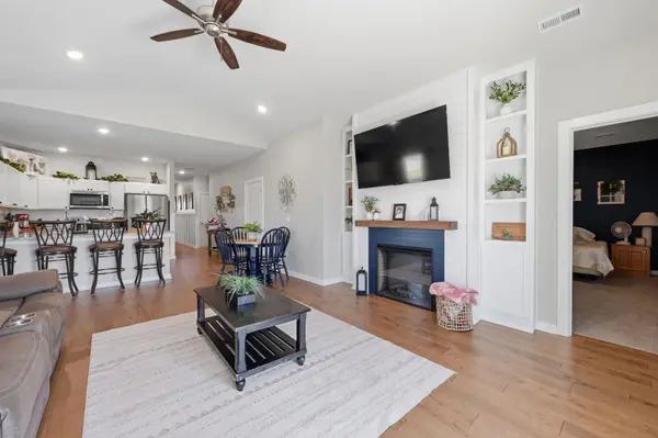 337 N Woodstone St, Derby, KS 67037-7814