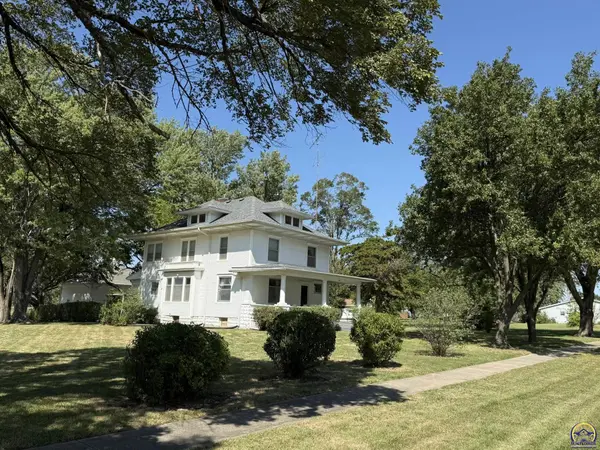 203 Anderson ST, Olpe, KS 66865