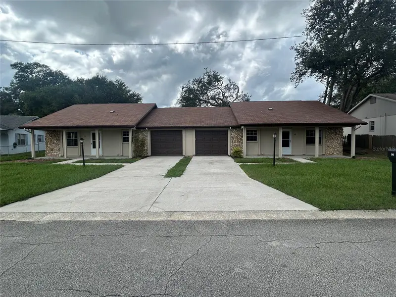54 IVY LN, Debary, FL 32713