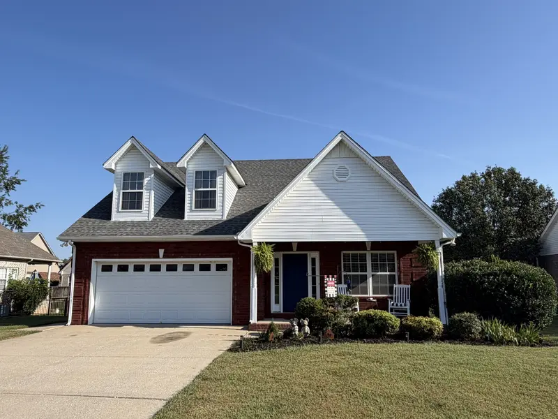 812 Renaissance Ave, Murfreesboro, TN 37129