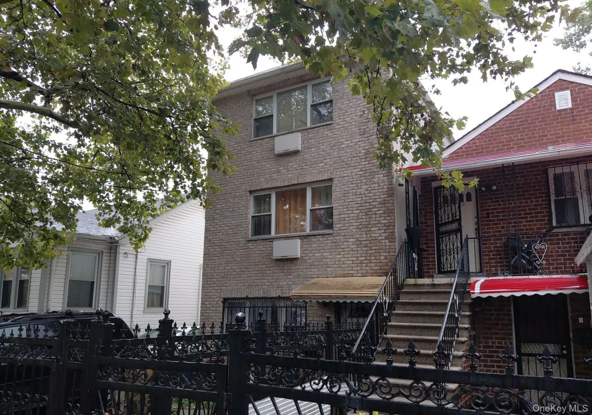 1022 E 232nd ST, Bronx, NY 10466