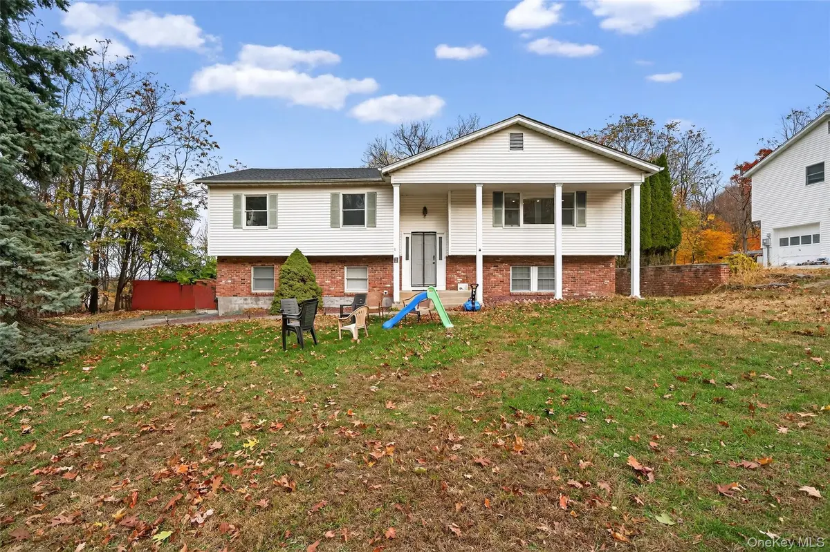 11 Pennsylvania AVE, Monroe, NY 10950