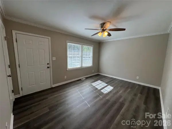 8509 Idlewild RD, Charlotte, NC 28227