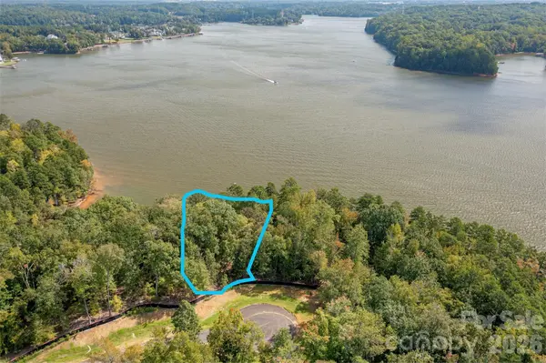 1219 Great Egret DR #29, Clover, SC 29710