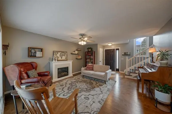1512 NW 79th TER, Kansas City, MO 64118
