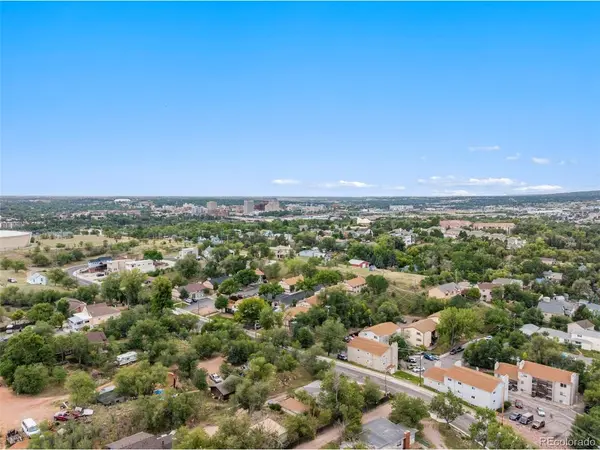 1522 Manitou, Colorado Springs, CO 80904