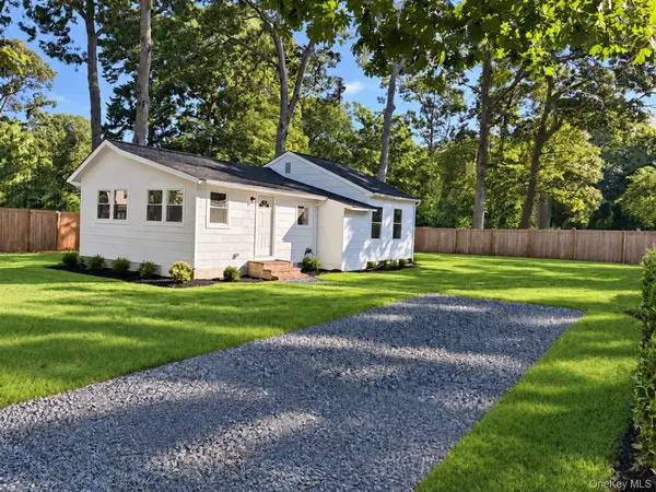 181 Cypress DR, Mastic Beach, NY 11951