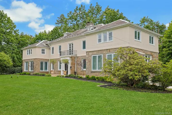 50 Forest CIR, New Rochelle, NY 10804