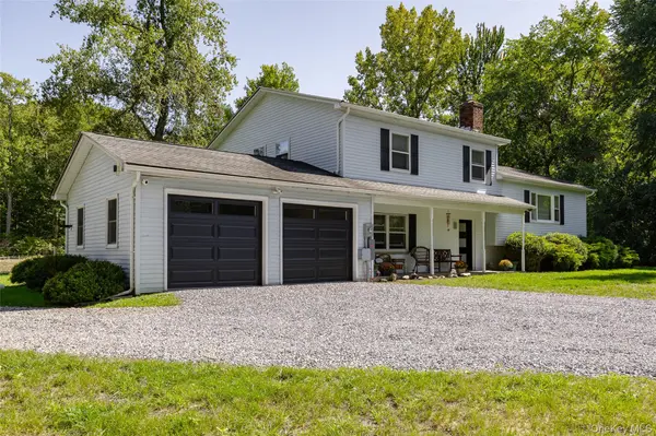 26 Gold RD, Poughkeepsie, NY 12603