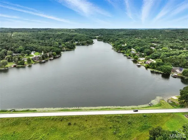 210 Mulberry Lane, De Soto, MO 63020