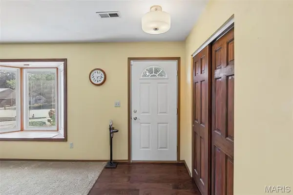 531 Whip Poor Will ST, Troy, IL 62294