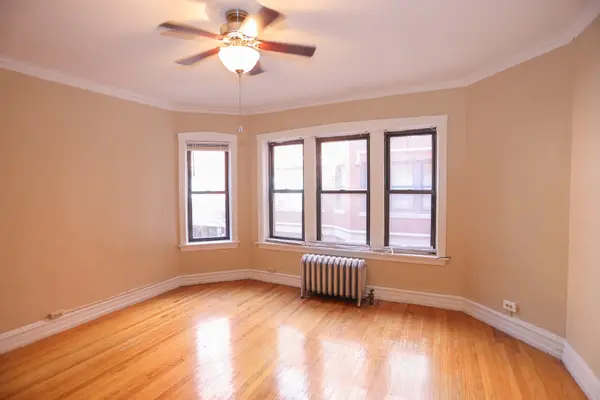 5419 S Harper AVE #112, Chicago, IL 60615