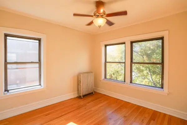 5417 S Harper AVE #1A, Chicago, IL 60615