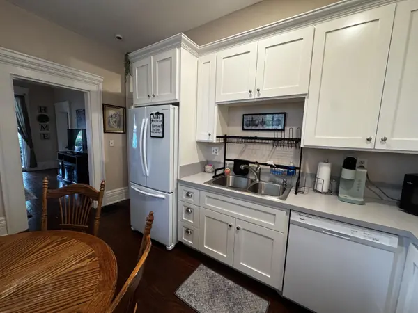 115 Rose ST, La Porte, IN 46350