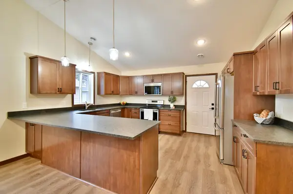 1212 7th ST S, Waite Park, MN 56387