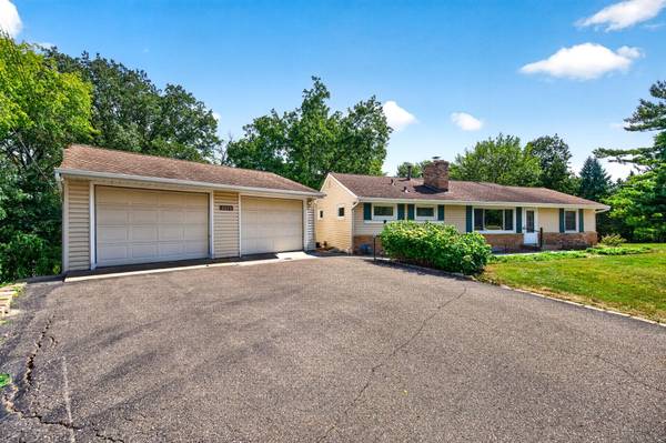 6015 Aspen RD, Mound, MN 55364