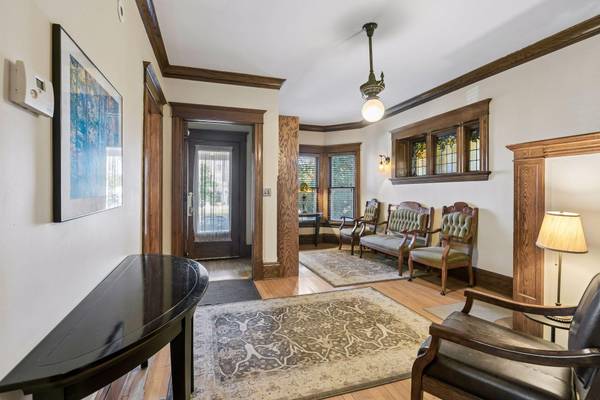 3005 James AVE S, Minneapolis, MN 55408