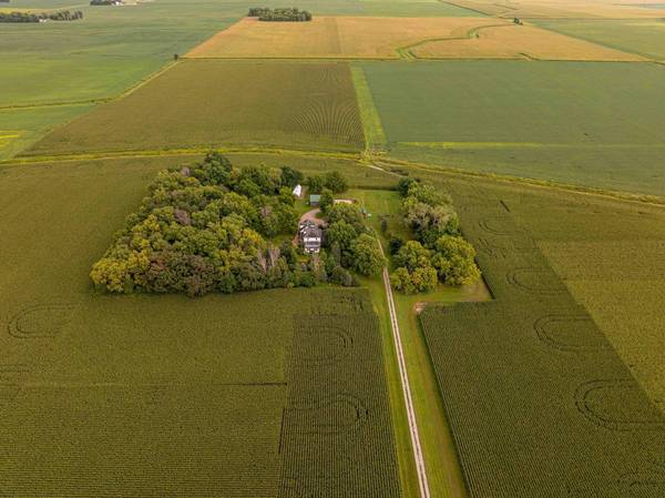 17326 530th AVE, Wells, MN 56097