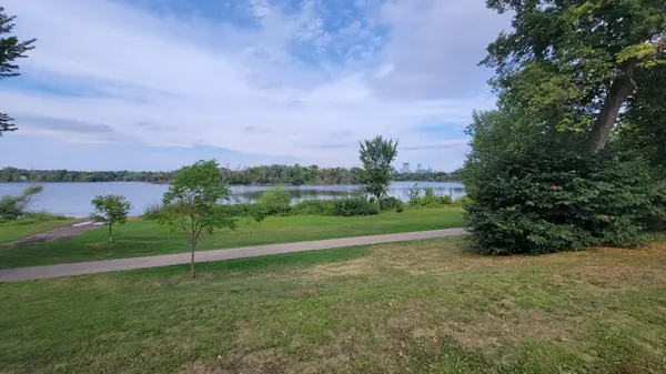 3151 Dean CT #B404, Minneapolis, MN 55416