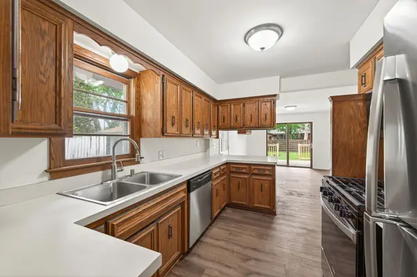 525 79th AVE NE, Spring Lake Park, MN 55432