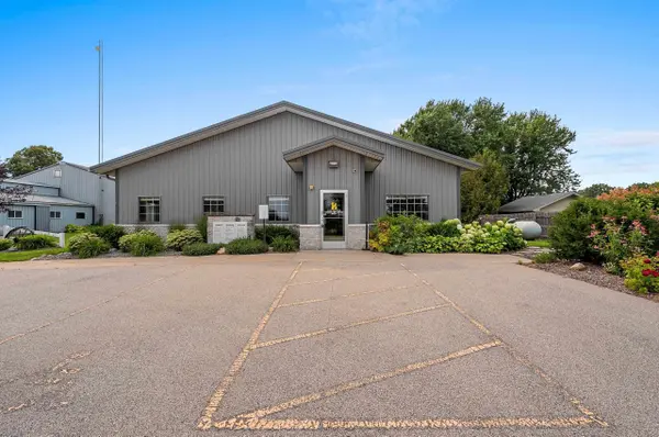 N5367 MAYFLOWER Roads, Shiocton, WI 54170